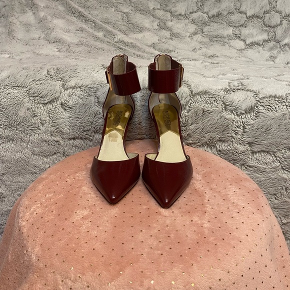 Michael Kors maroon/burgundy ankles wrap heels - Picture 7 of 10